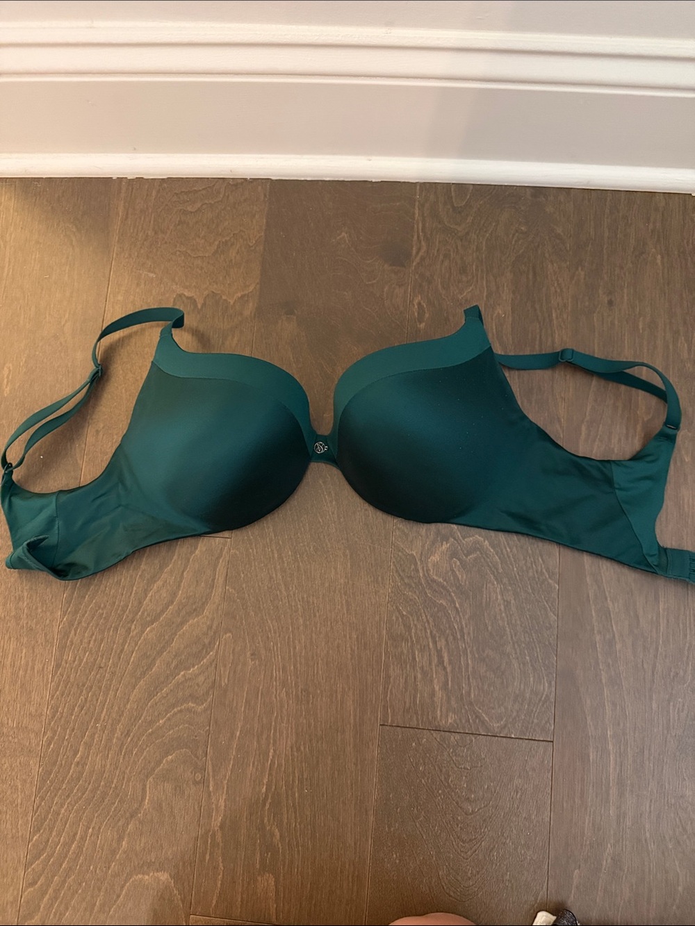 LIKE NEW Push Up Bra in Emerald Green